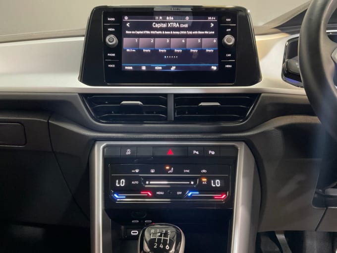 2025 Volkswagen T-roc