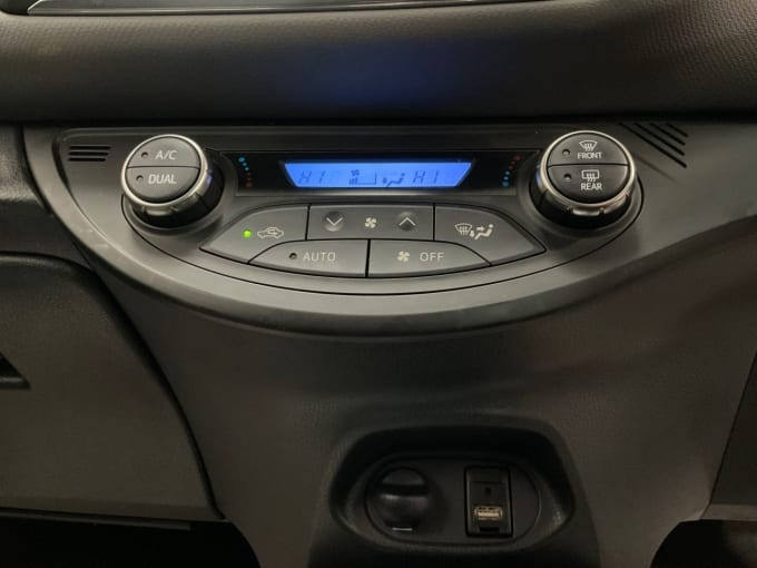 2025 Toyota Yaris