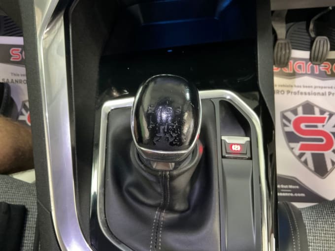 2025 Peugeot 3008