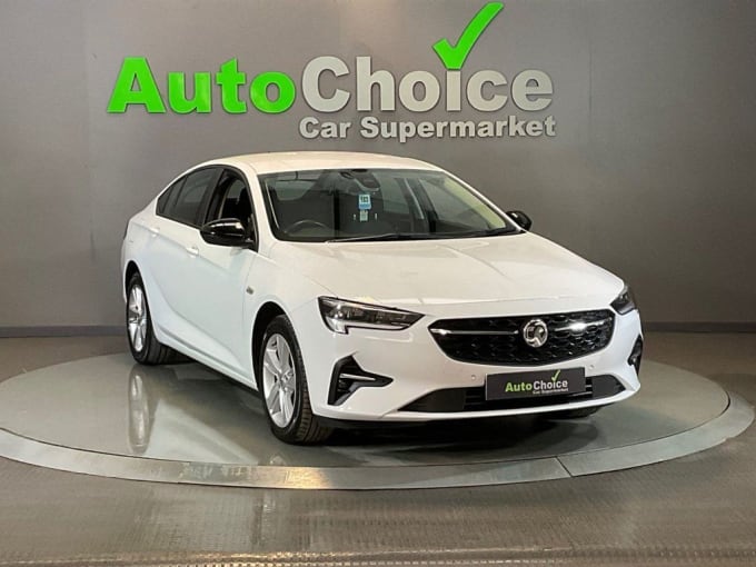 2025 Vauxhall Insignia