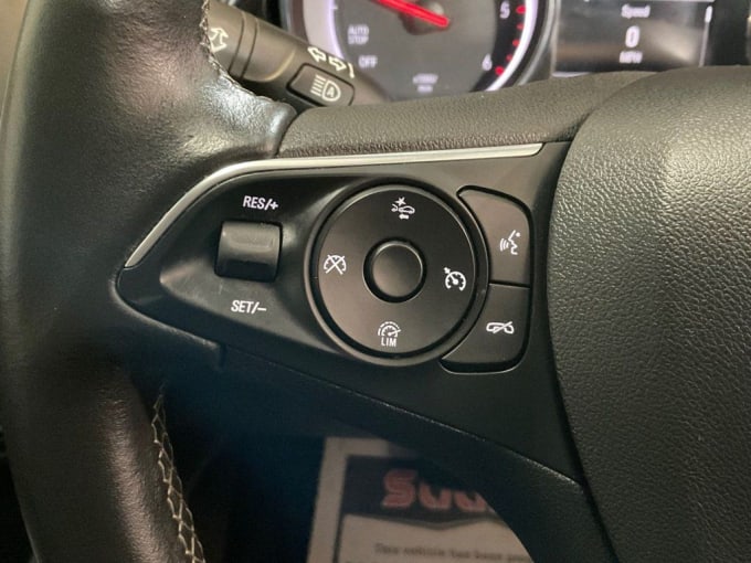 2025 Vauxhall Insignia
