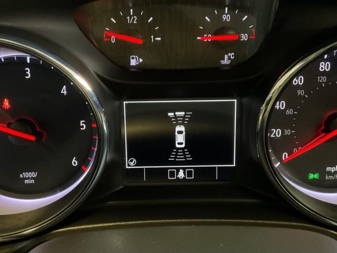 2025 Vauxhall Insignia