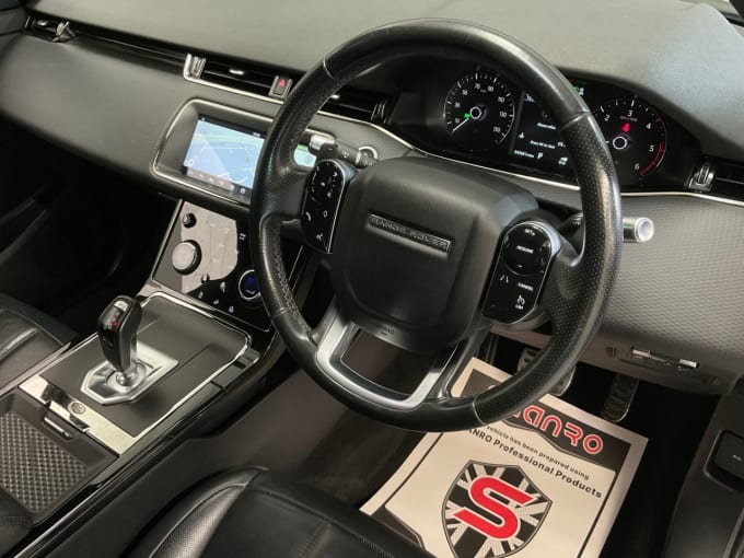 2025 Land Rover Range Rover Evoque