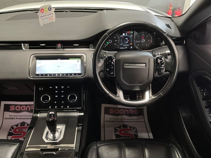 2025 Land Rover Range Rover Evoque