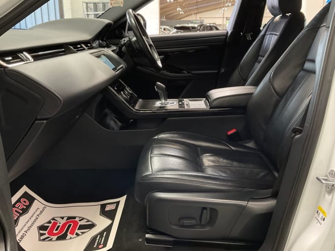 2025 Land Rover Range Rover Evoque