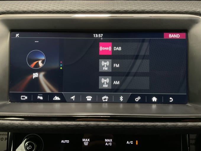 2025 Land Rover Range Rover Evoque