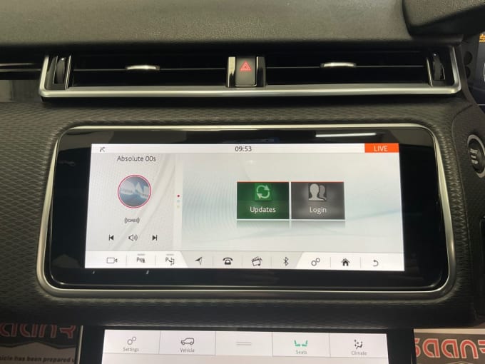 2025 Land Rover Range Rover Velar