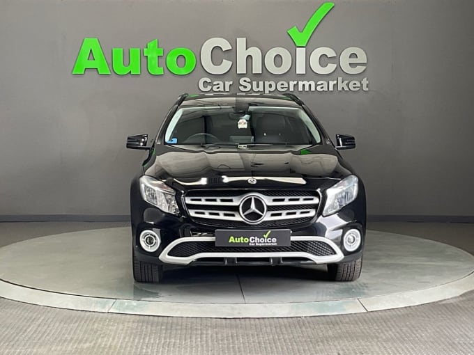 2025 Mercedes-benz 180