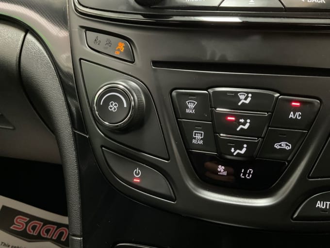 2025 Vauxhall Insignia