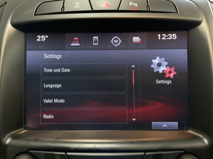2025 Vauxhall Insignia