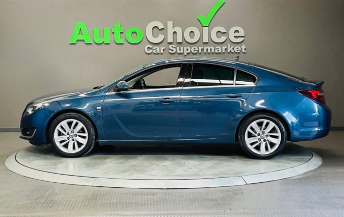 2025 Vauxhall Insignia