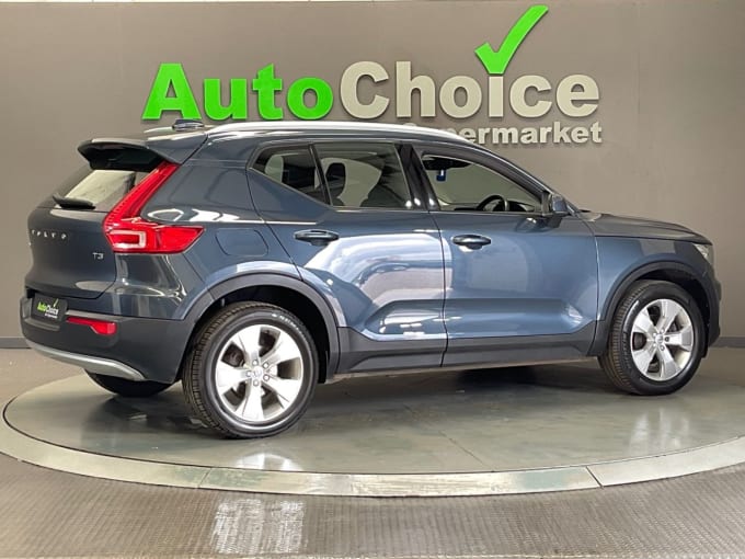2025 Volvo Xc40