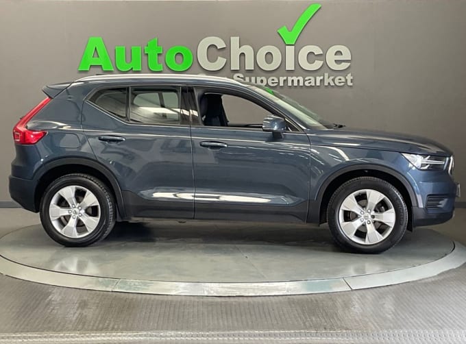 2025 Volvo Xc40