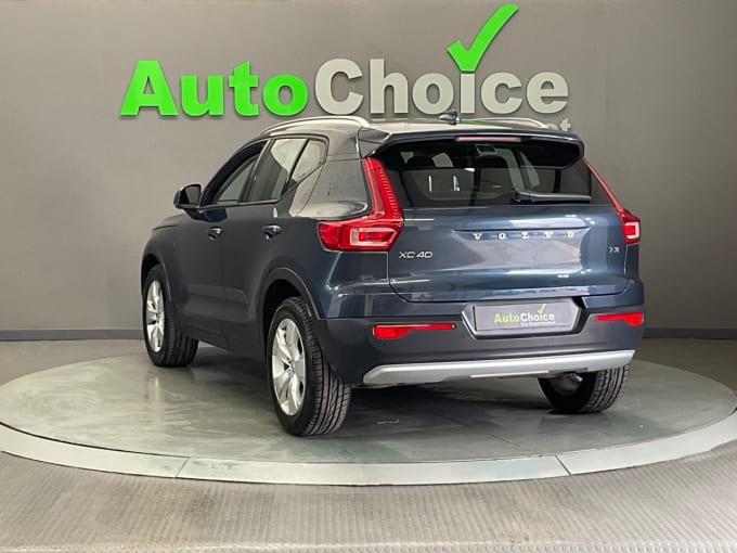 2025 Volvo Xc40