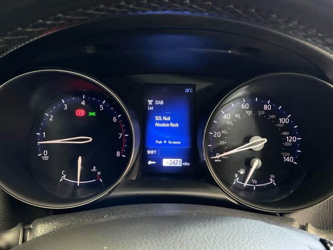 2025 Toyota C-hr