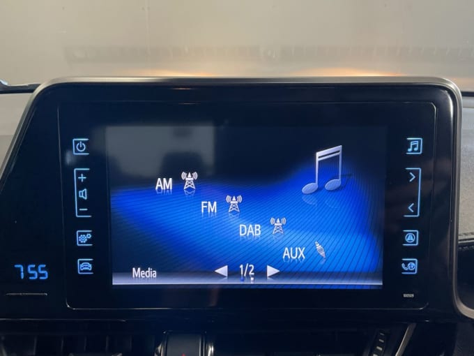 2025 Toyota C-hr