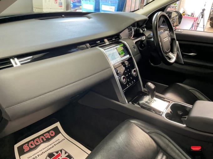2025 Land Rover Discovery Sport