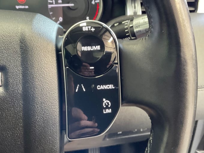2025 Land Rover Discovery Sport