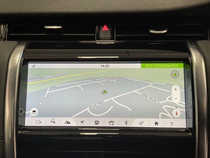 2025 Land Rover Discovery Sport