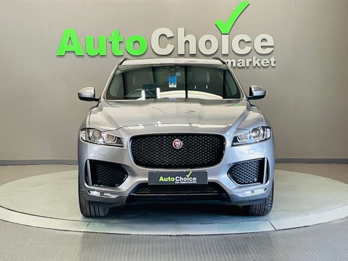 2025 Jaguar F-pace