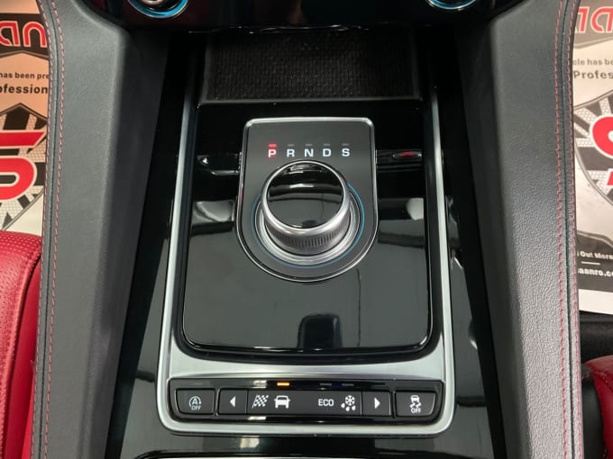 2025 Jaguar F-pace
