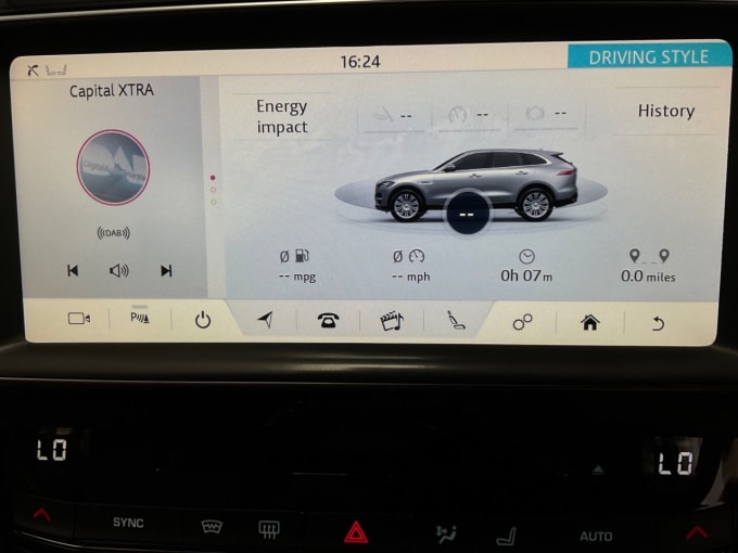 2025 Jaguar F-pace