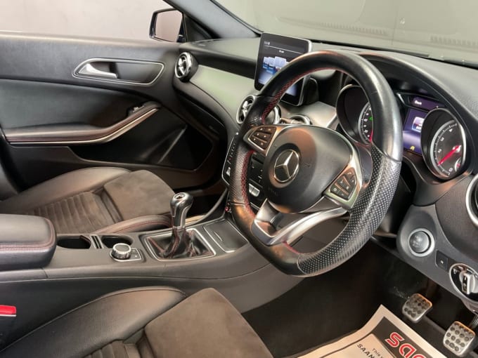 2025 Mercedes-benz 180