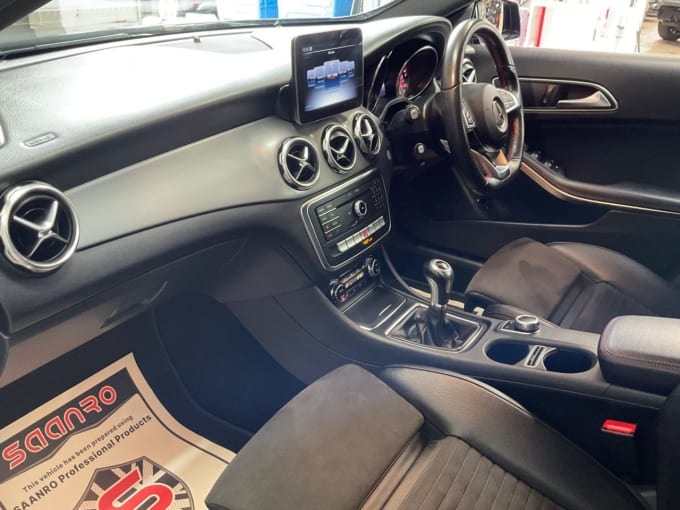 2025 Mercedes-benz 180