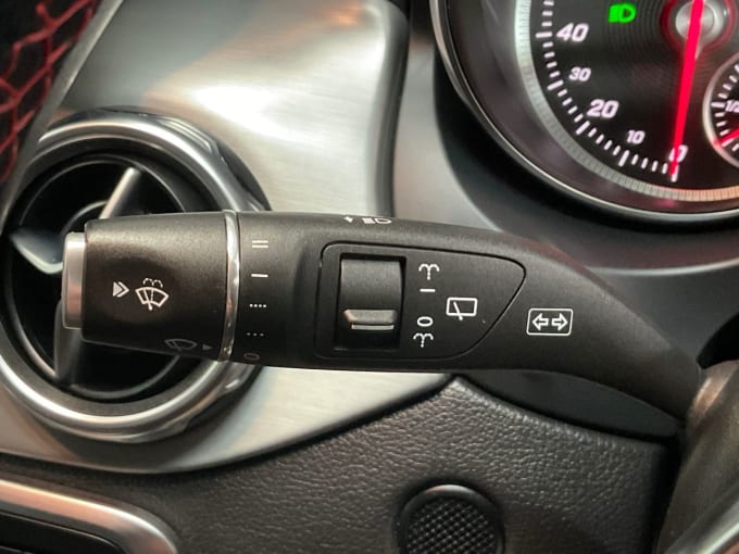 2025 Mercedes-benz 180