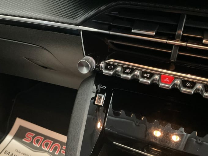2025 Peugeot 208