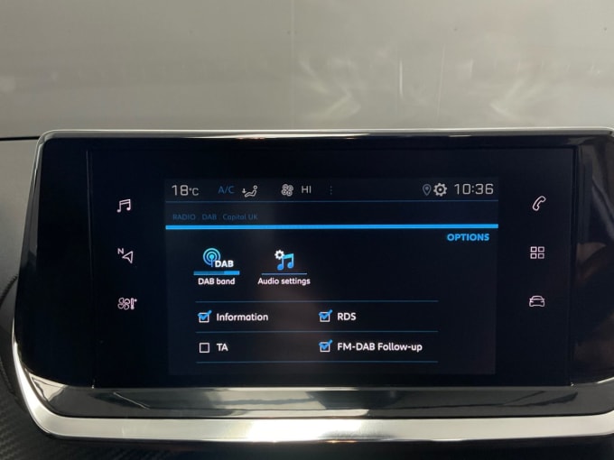 2025 Peugeot 208