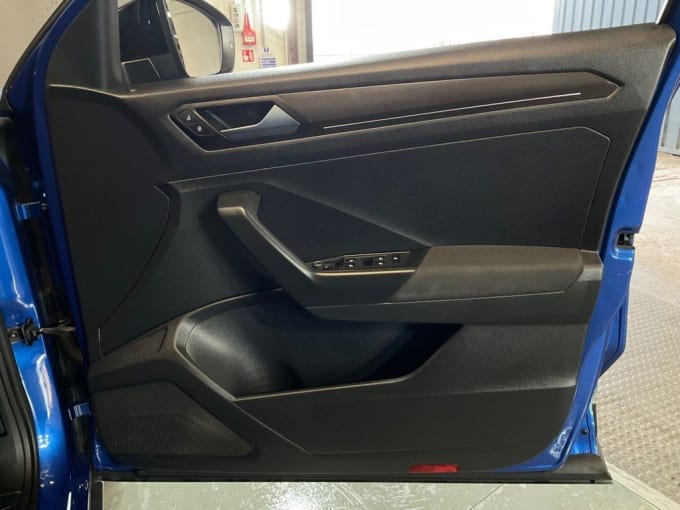 2025 Volkswagen T-roc