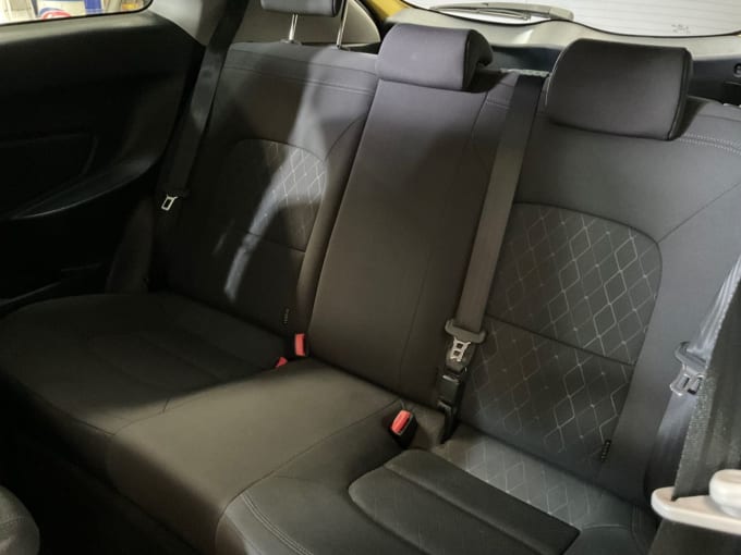 2025 Kia Rio
