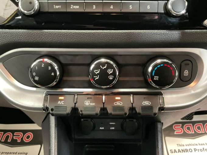 2025 Kia Rio