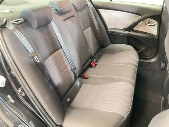 2025 Toyota Avensis