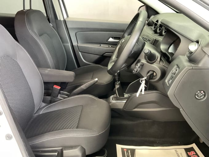 2025 Dacia Duster