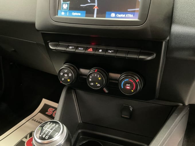 2025 Dacia Duster