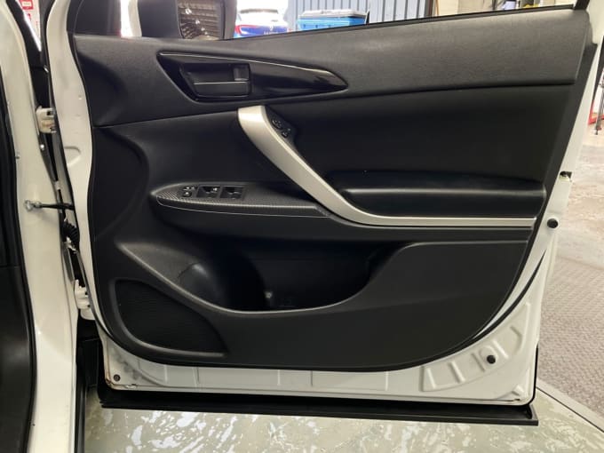 2025 Mitsubishi Eclipse Cross