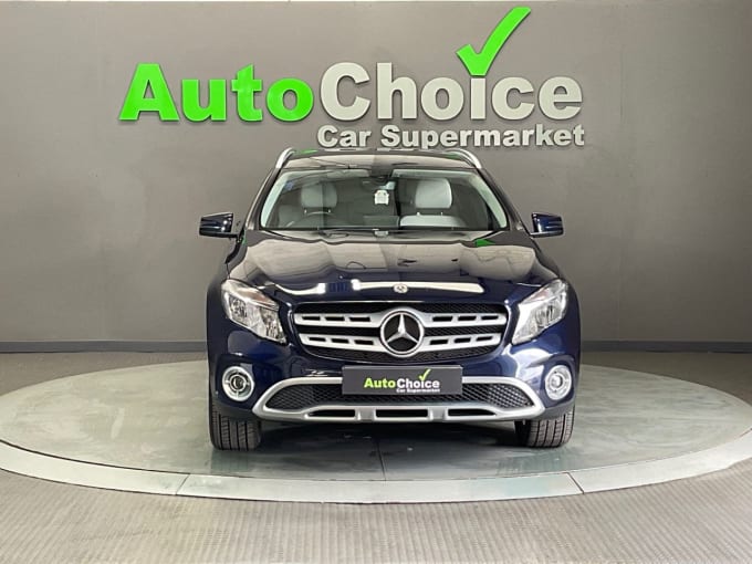 2025 Mercedes-benz 180
