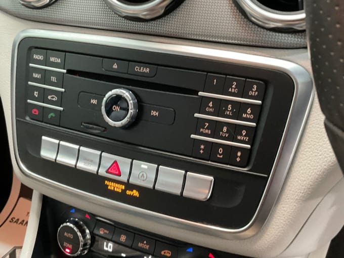 2025 Mercedes-benz 180