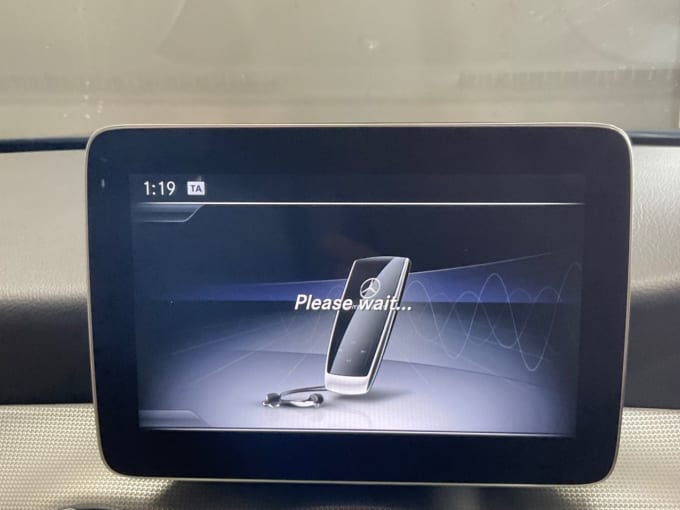 2025 Mercedes-benz 180