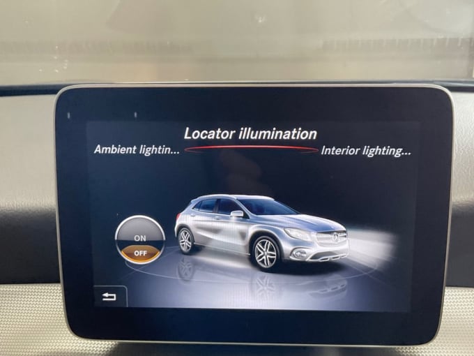 2025 Mercedes-benz 180