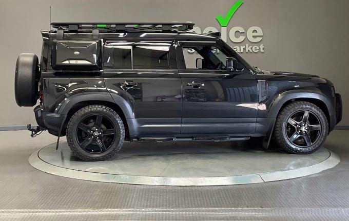 2025 Land Rover Defender