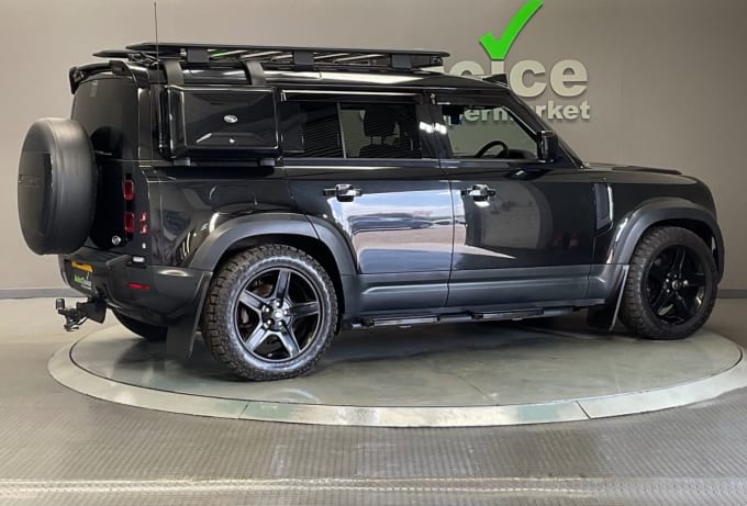 2025 Land Rover Defender