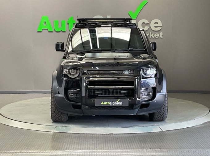 2025 Land Rover Defender