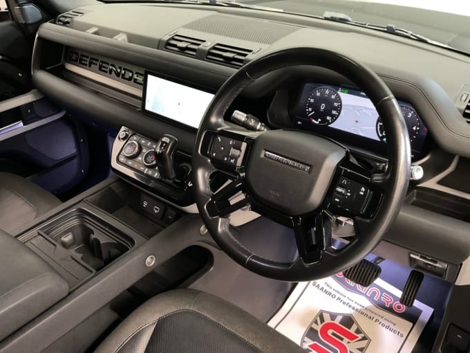 2025 Land Rover Defender