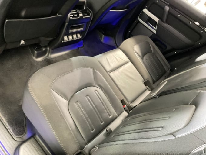 2025 Land Rover Defender