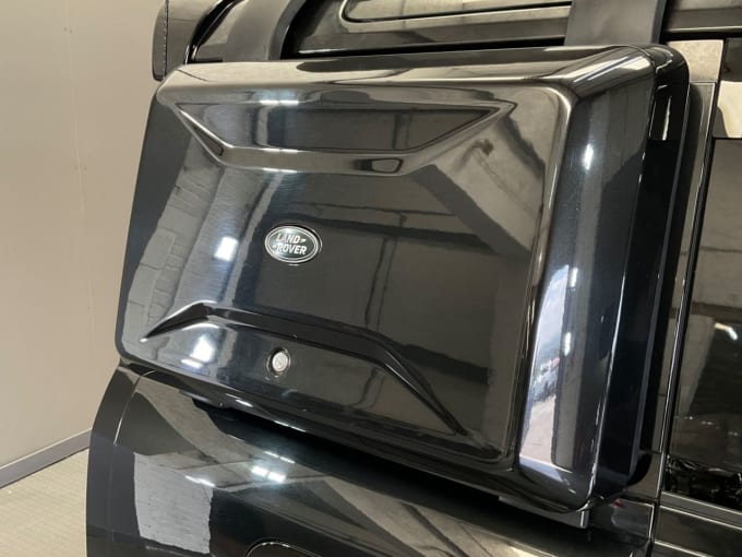 2025 Land Rover Defender