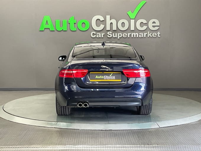 2025 Jaguar Xe