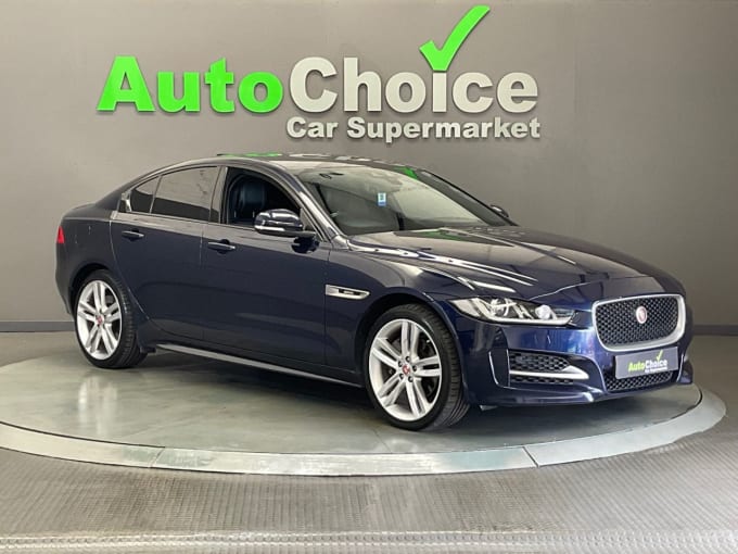 2025 Jaguar Xe